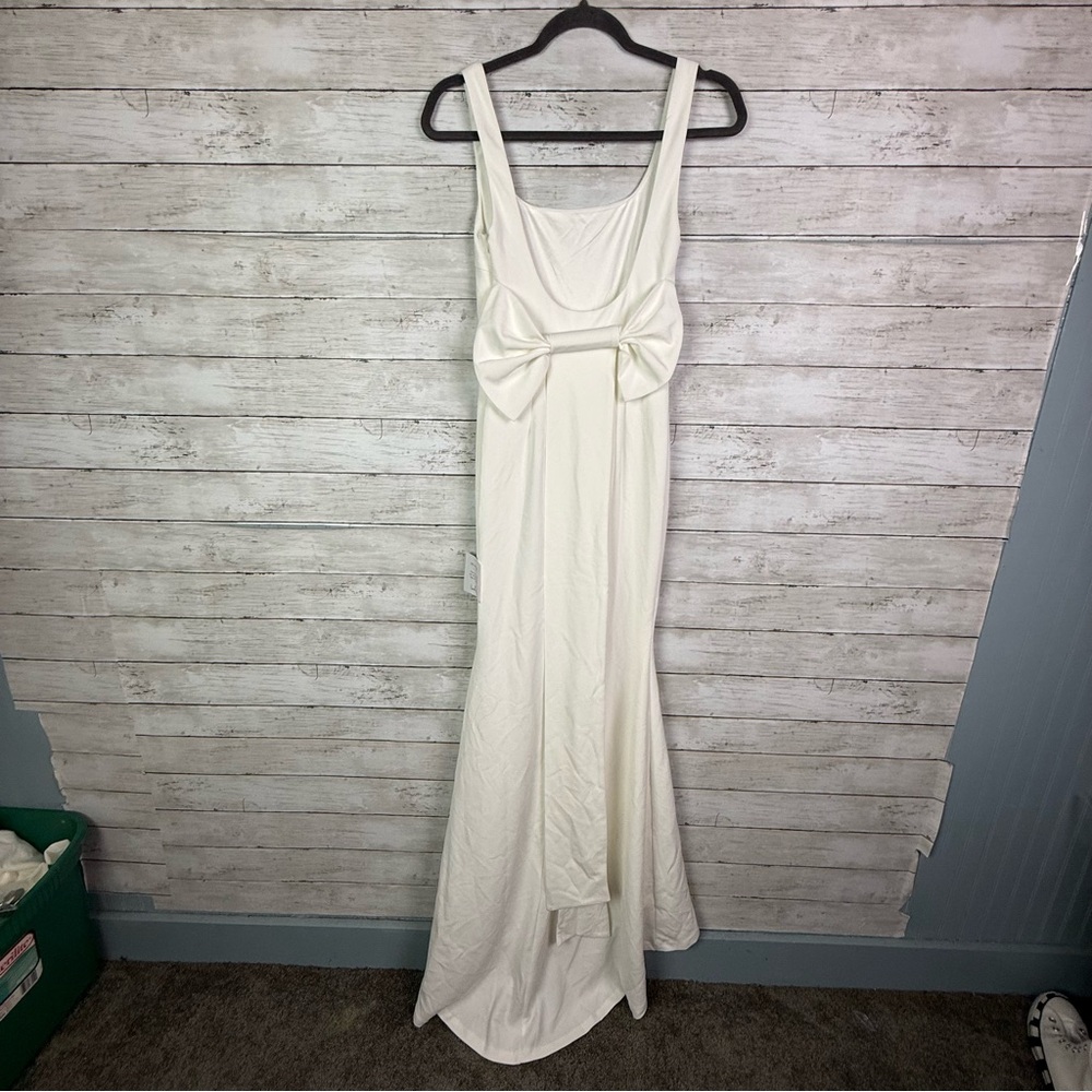 Lulus Loving Fate White Bow Square Neck Backless Maxi Dress White Size XS - Picture 6 of 6